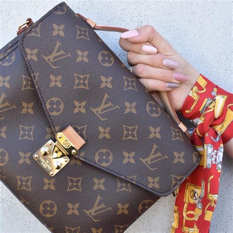 classic lv